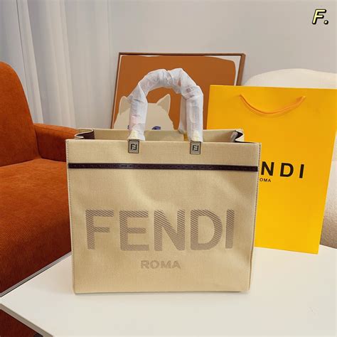 fendi coun purse|Fendi wallet yupoo.